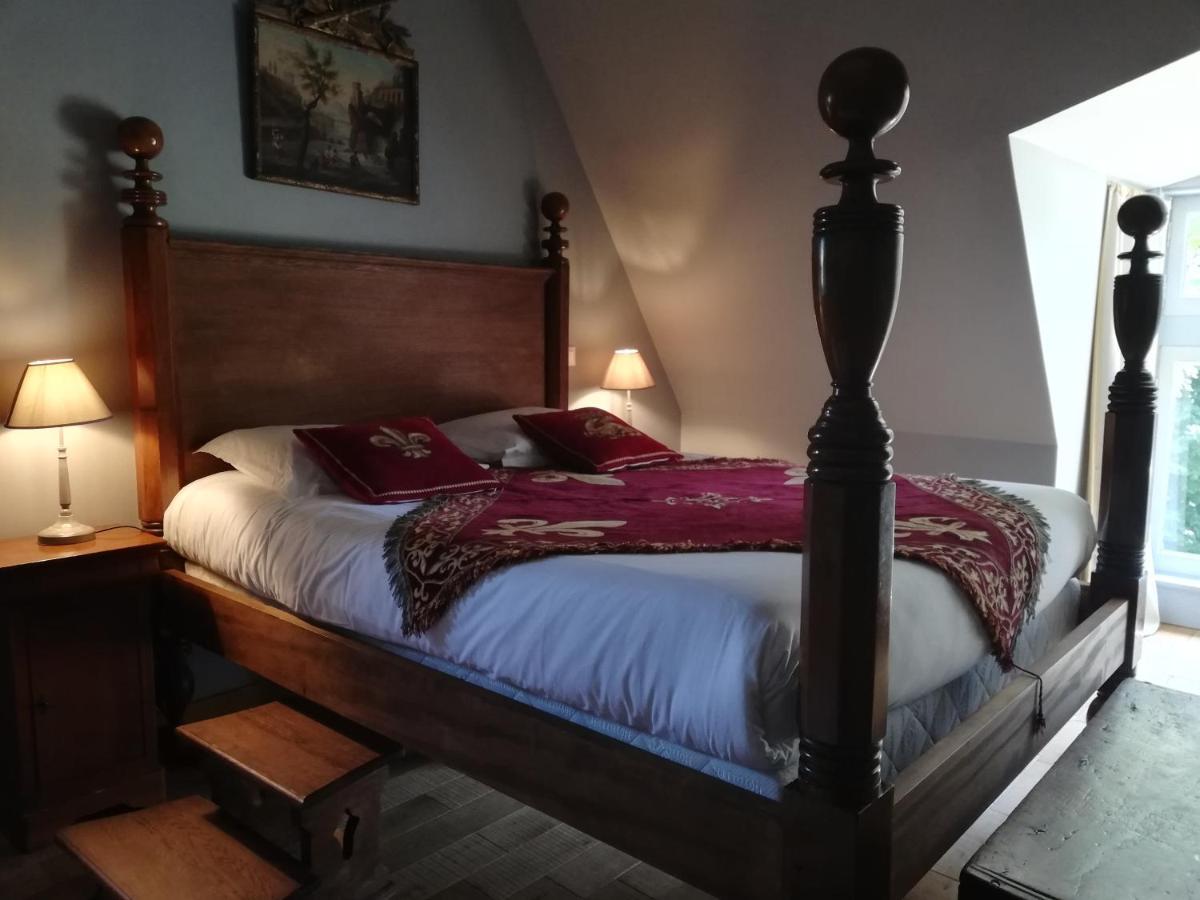 アゼ・ル・リドー マノワール ドゥ ラ トゥーシュ Bed & Breakfast エクステリア 写真
