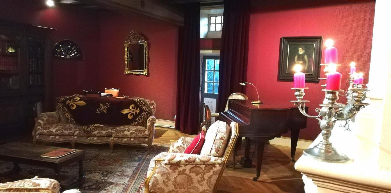 アゼ・ル・リドー マノワール ドゥ ラ トゥーシュ Bed & Breakfast エクステリア 写真