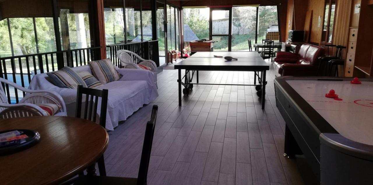 アゼ・ル・リドー マノワール ドゥ ラ トゥーシュ Bed & Breakfast エクステリア 写真